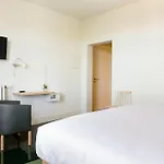 Duas Portas Townhouse Отель типа 