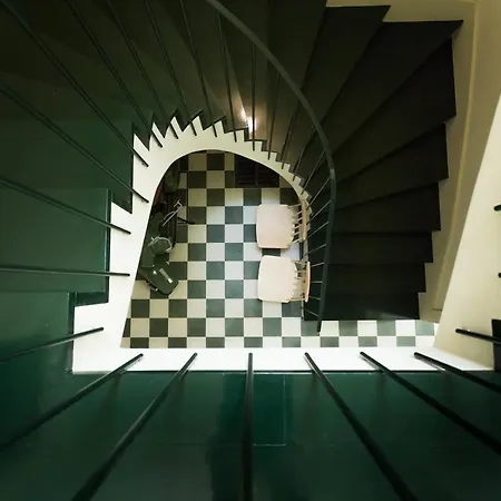 Duas Portas Townhouse 4*