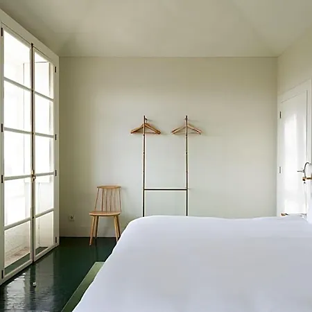 Duas Portas Townhouse Bed and breakfast Oporto