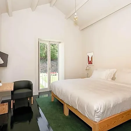Duas Portas Townhouse 4* Oporto