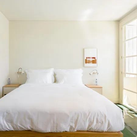 Duas Portas Townhouse