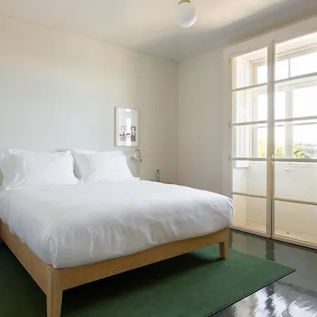Duas Portas Townhouse 4* بورتو