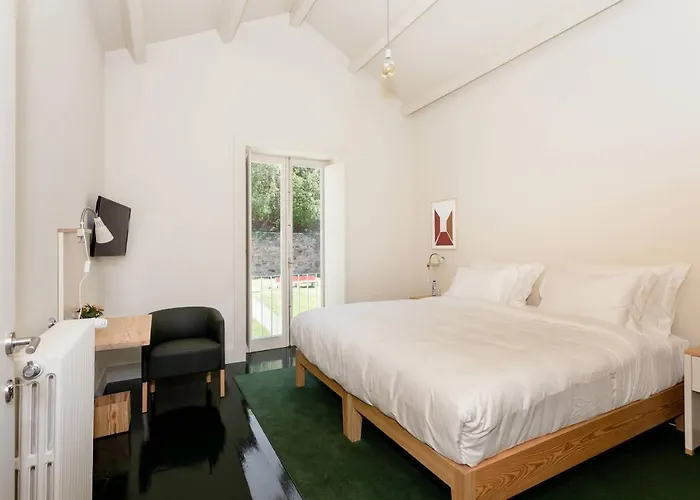 Couette-café Duas Portas Townhouse 4*